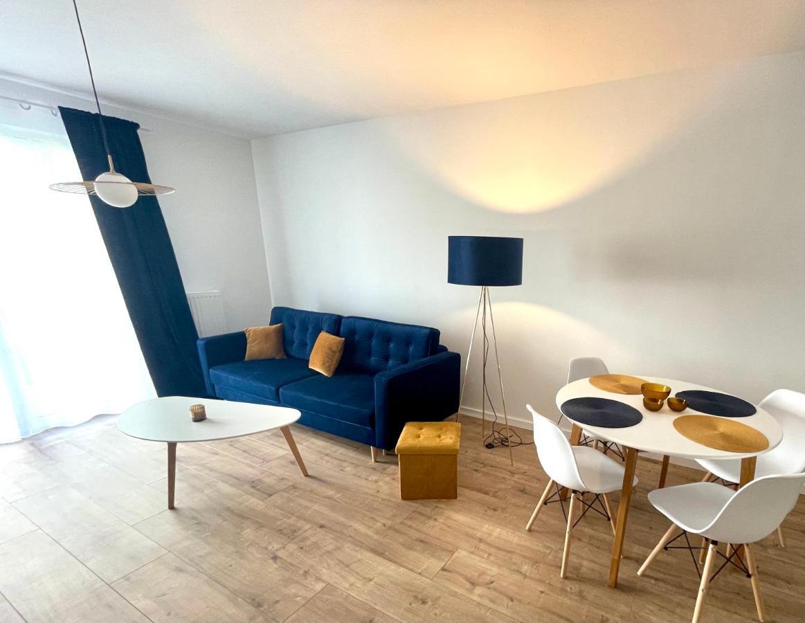 Apartament 02 - Rezydencja Устроне-Морске Экстерьер фото