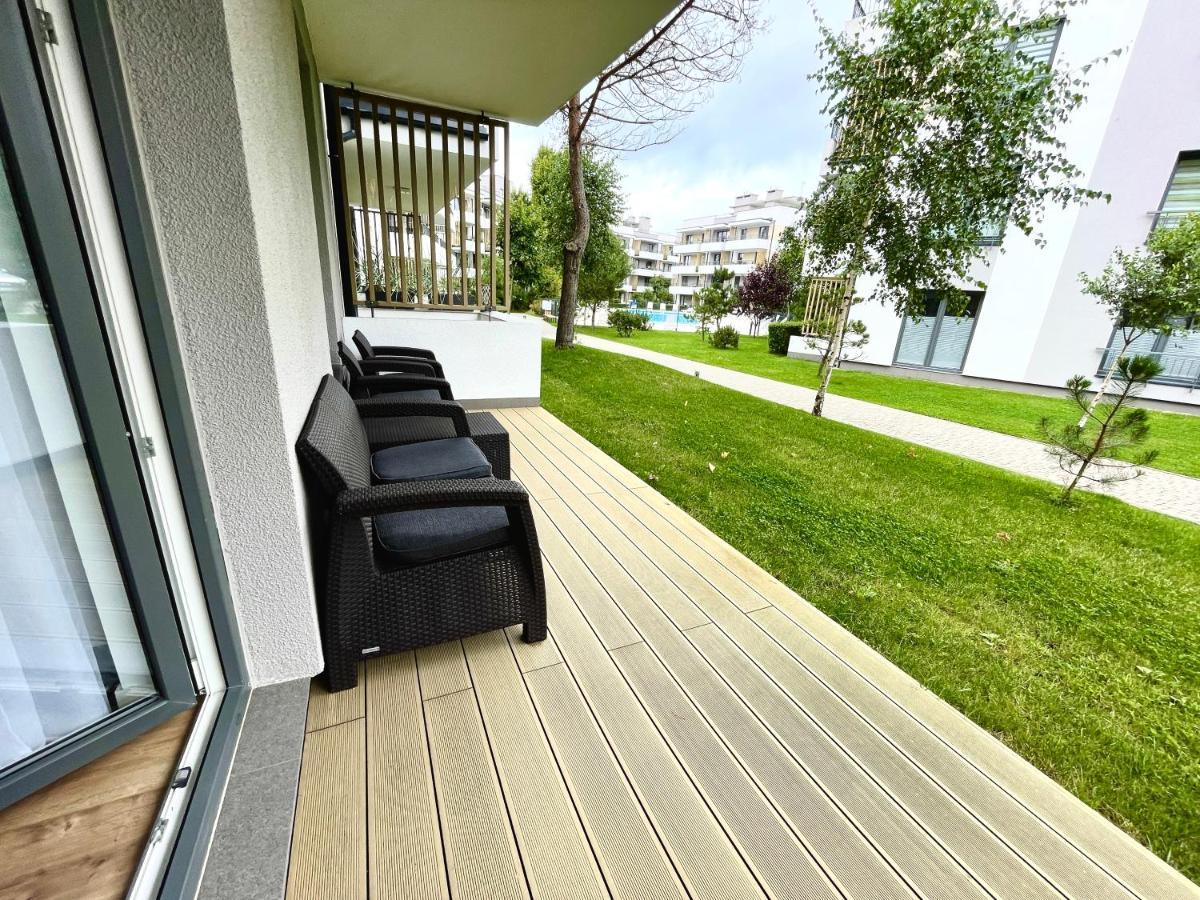 Apartament 02 - Rezydencja Устроне-Морске Экстерьер фото